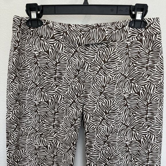 Unlisted Kenneth Cole | Women's Capri Pants Size 8 Brown Monstera Leaf Pattern - Picture 3 of 5